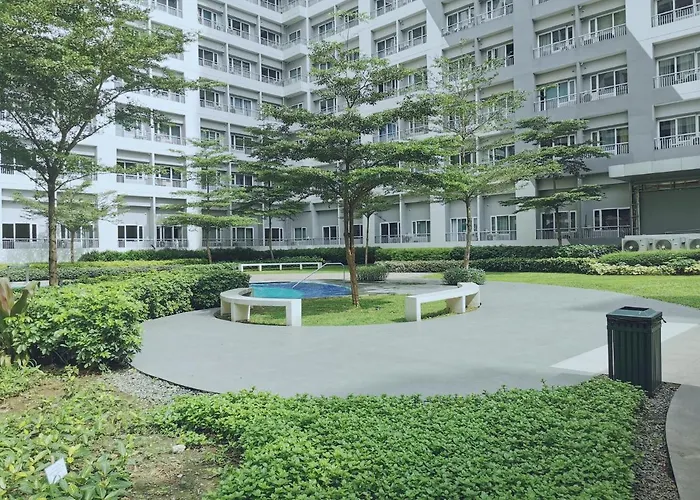 Ethan's Pad Nr. Bgc Apartment *